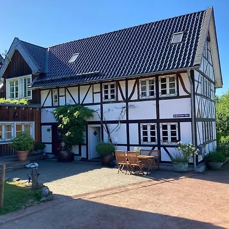 別荘 Fachwerkhaus Am Waldesrand *